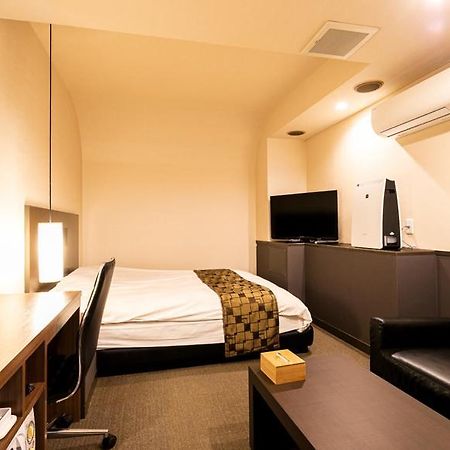 Hotel Double פונאבאשי מראה חיצוני תמונה