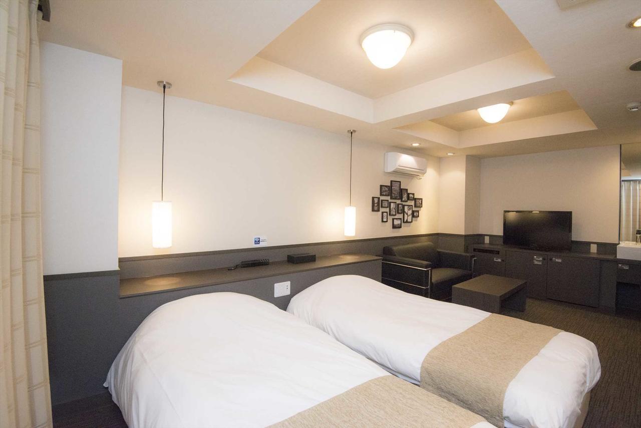 Hotel Double פונאבאשי מראה חיצוני תמונה