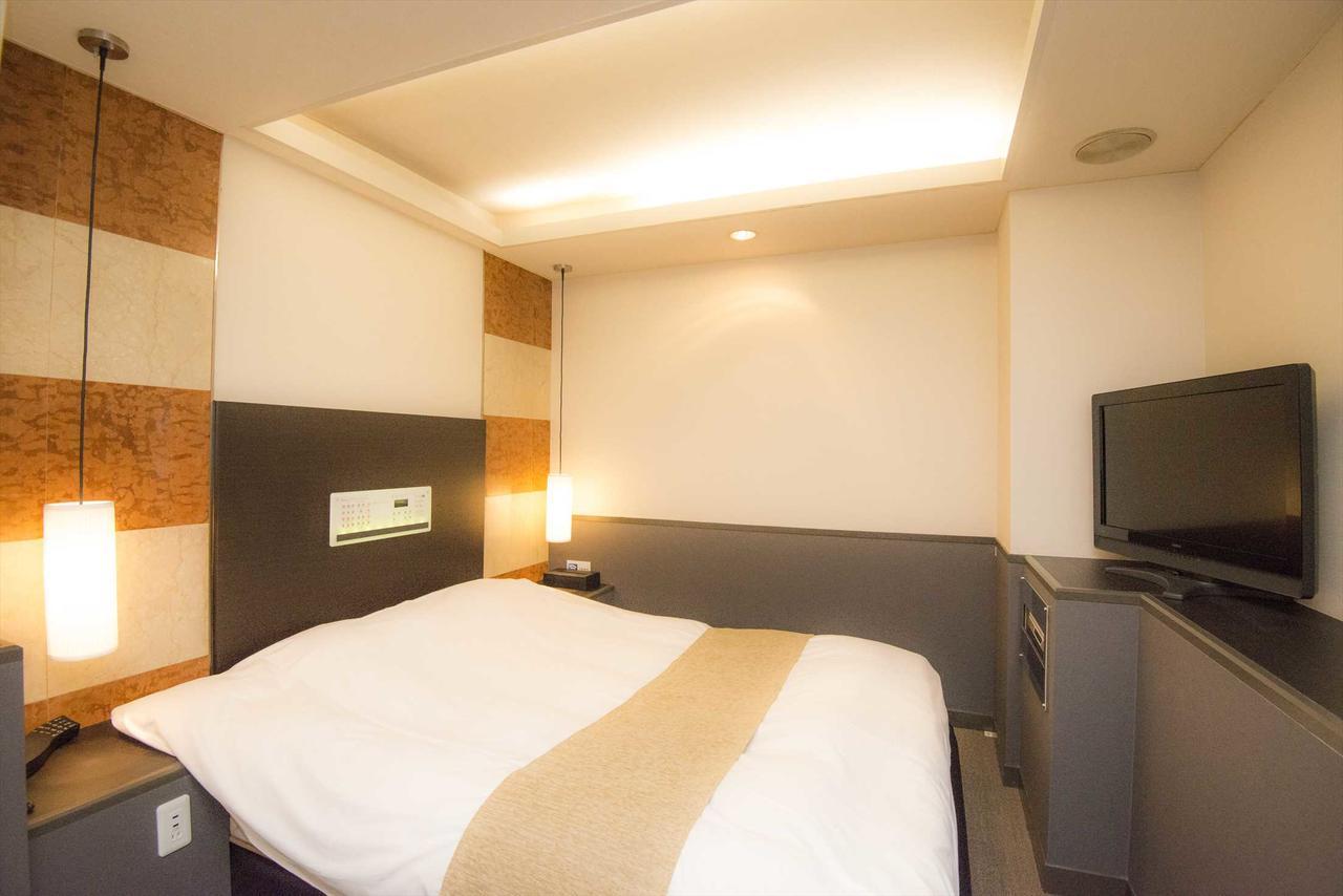 Hotel Double פונאבאשי מראה חיצוני תמונה