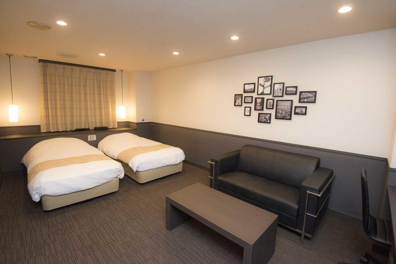 Hotel Double פונאבאשי מראה חיצוני תמונה